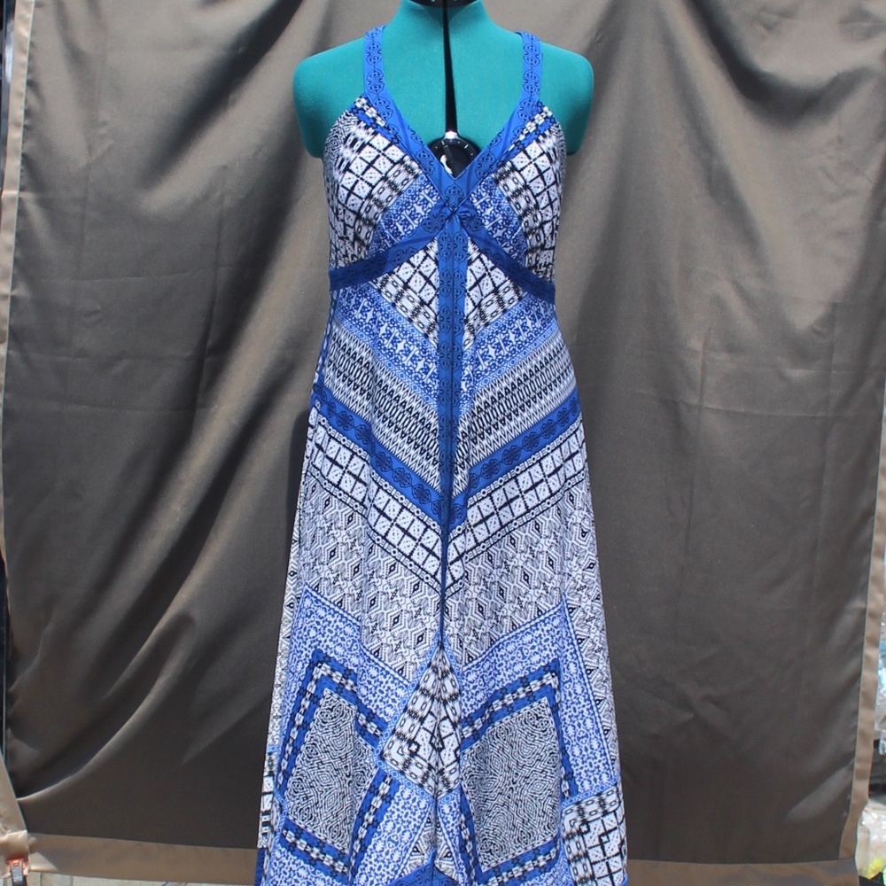 Women Petite Printed Handkerchief-Hem Maxi Dress